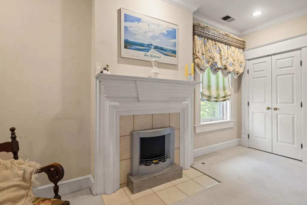 102 E Lexington Avenue Danville KY 40422