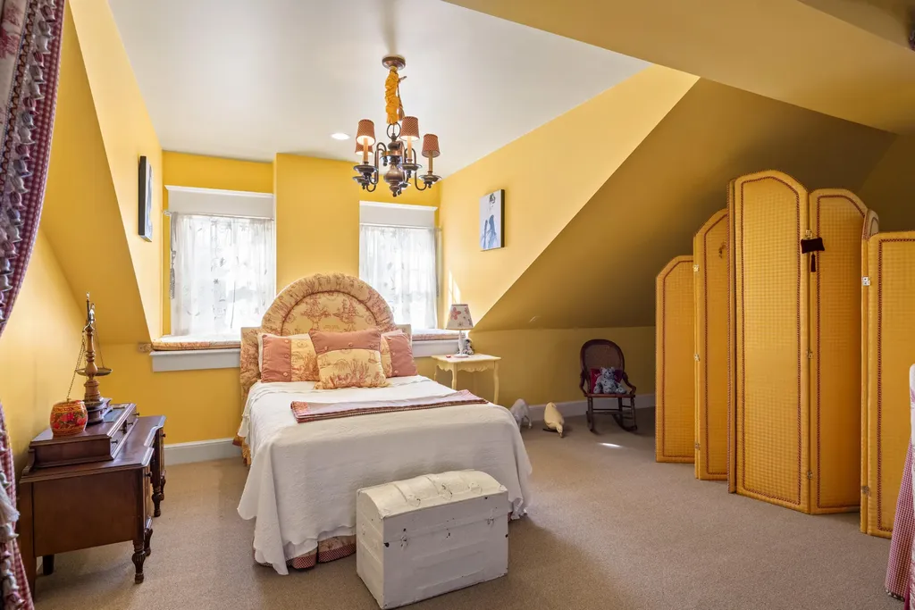 102 E Lexington Avenue Danville KY 40422