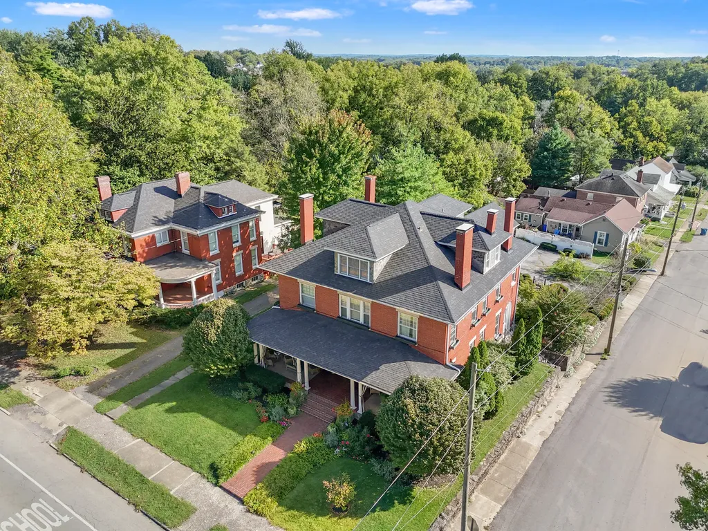 102 E Lexington Avenue Danville KY 40422