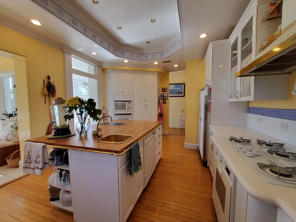 102 E Lexington Avenue Danville KY 40422