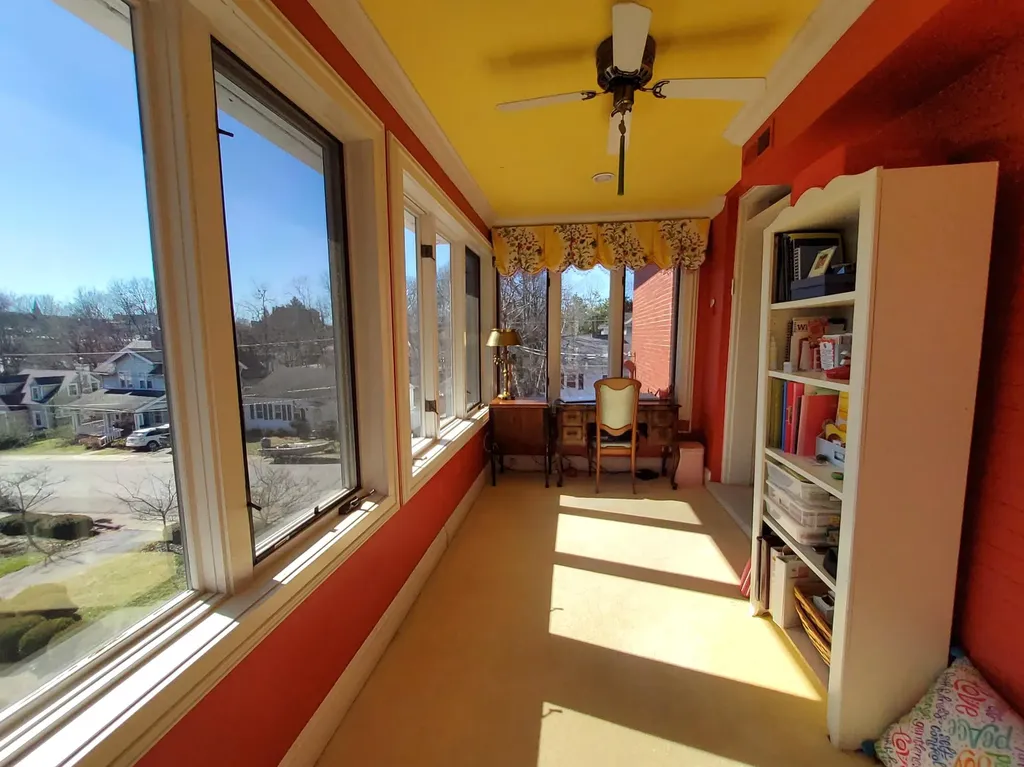 102 E Lexington Avenue Danville KY 40422