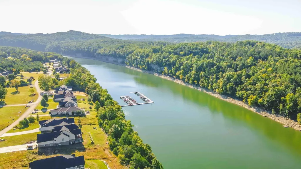 269 Canterbury Bronston KY 42518