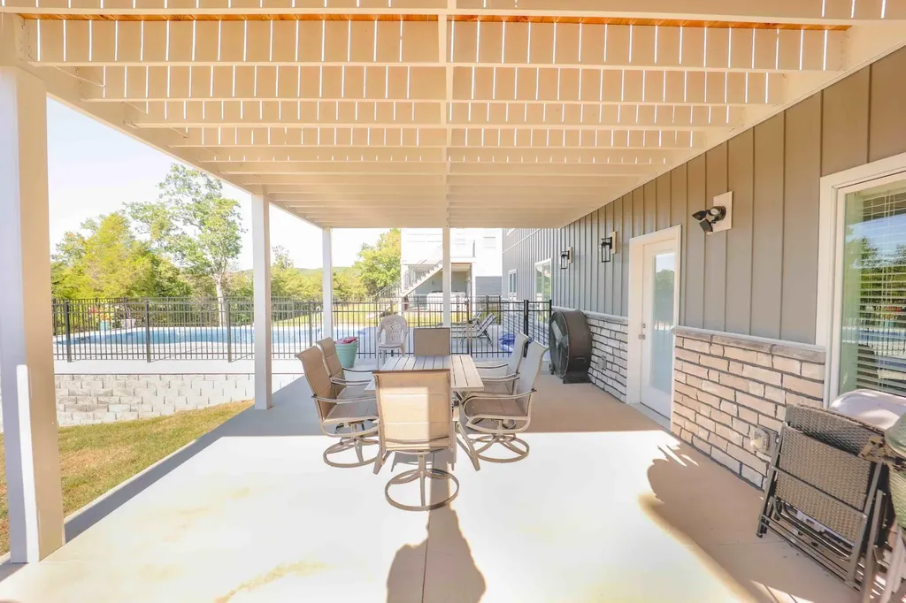269 Canterbury Bronston KY 42518