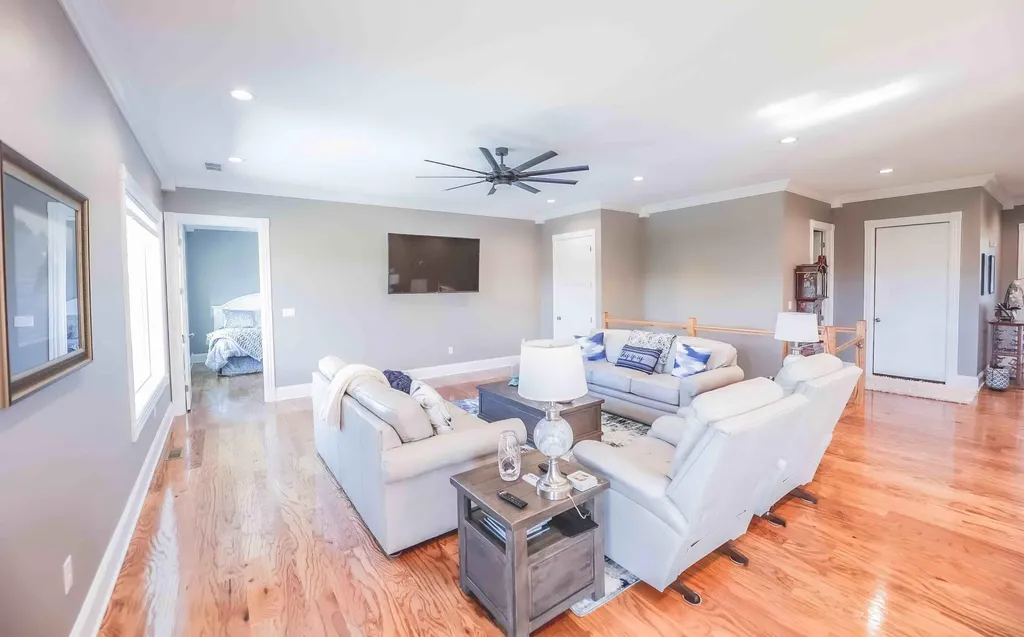 269 Canterbury Bronston KY 42518