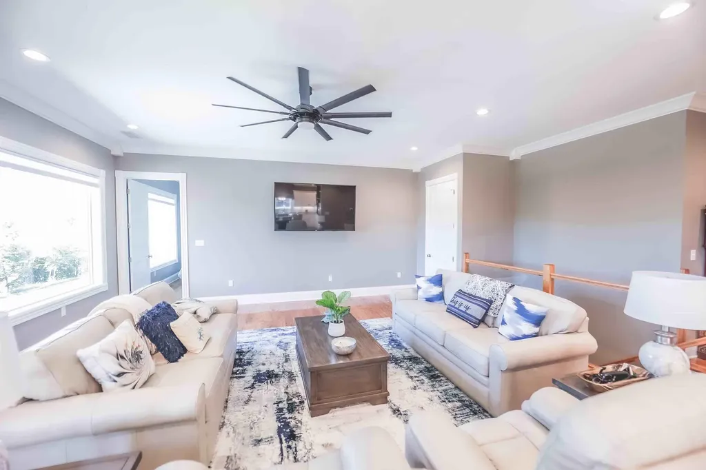 269 Canterbury Bronston KY 42518