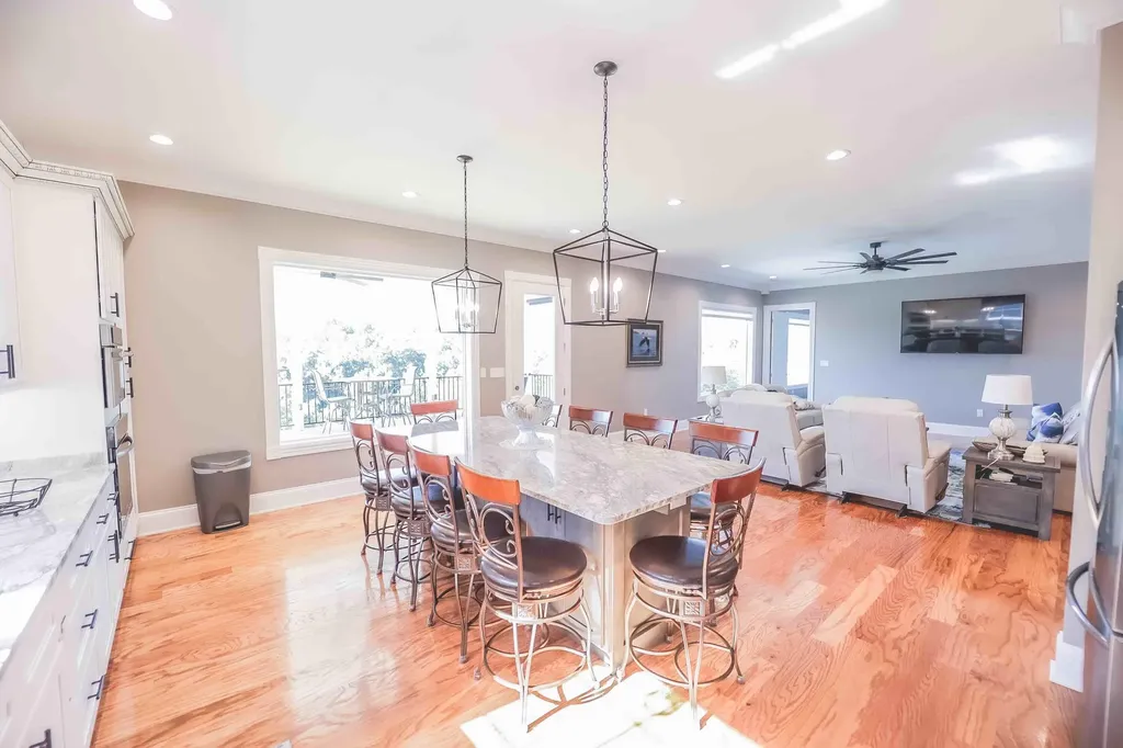 269 Canterbury Bronston KY 42518