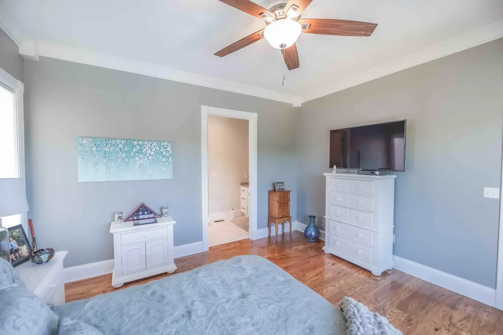 269 Canterbury Bronston KY 42518