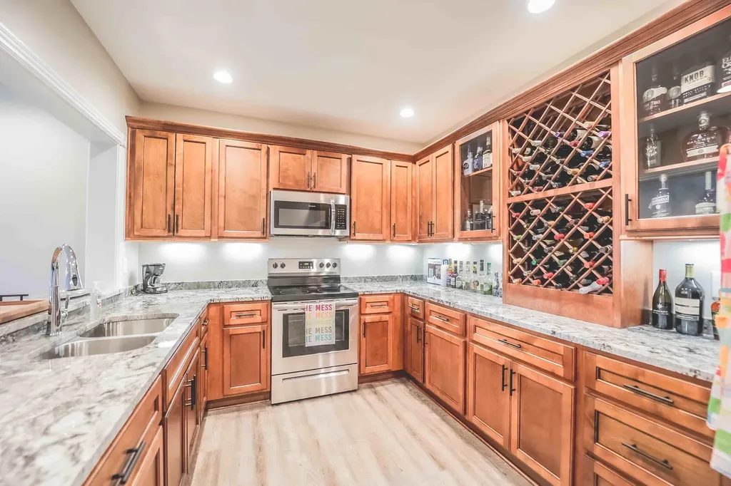 269 Canterbury Bronston KY 42518