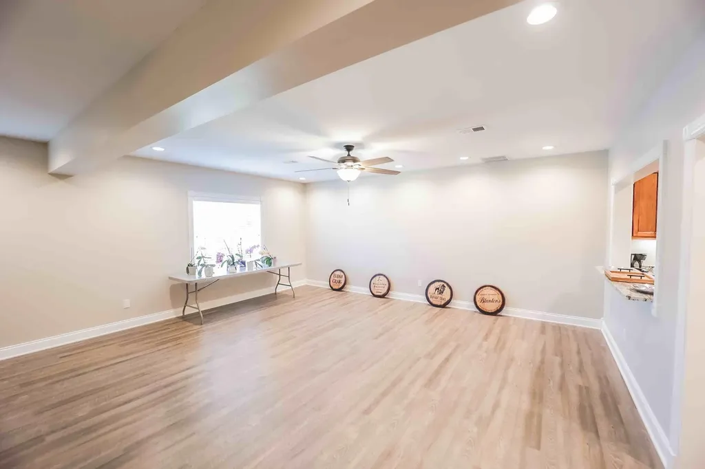 269 Canterbury Bronston KY 42518