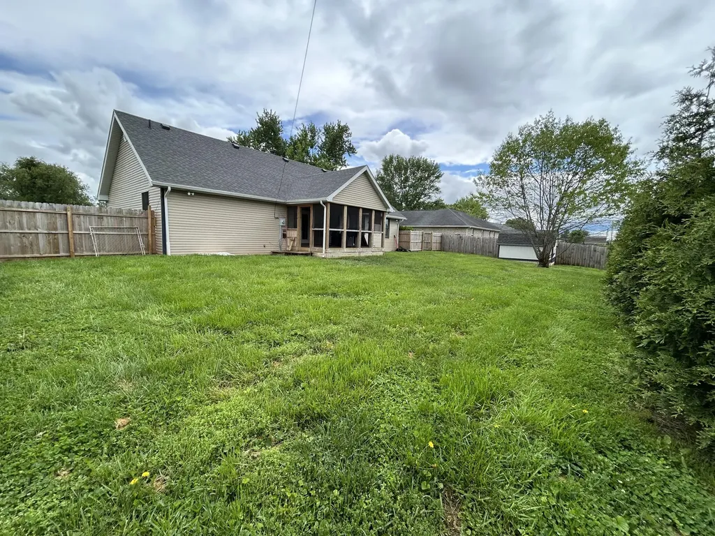1692 Patterson Branch Road Somerset KY 42503