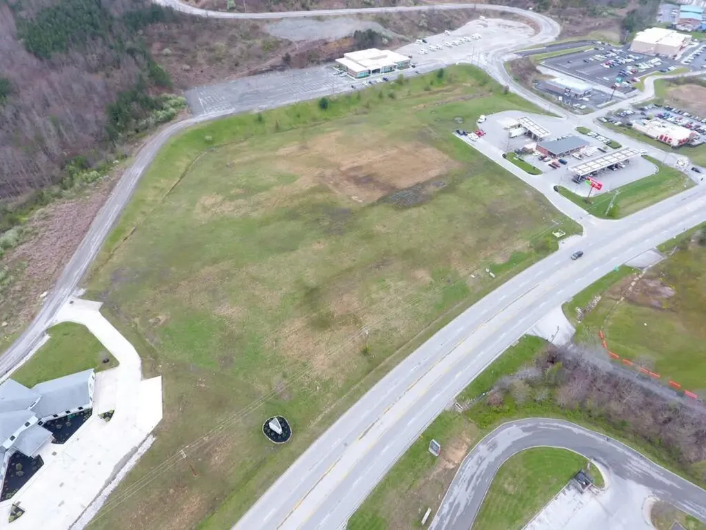 999 Cumberland Falls Highway Corbin KY 40701