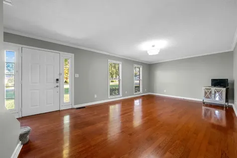 201 Oriole Drive Hopkinsville KY 42240