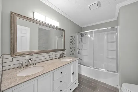 201 Oriole Drive Hopkinsville KY 42240