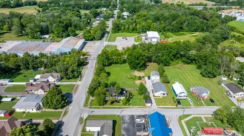 217 East Park Street Guthrie KY 42234