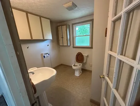 7253 Morgantown Road Russellville KY 42276
