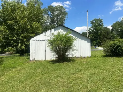 7253 Morgantown Road Russellville KY 42276