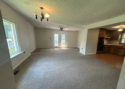 7253 Morgantown Road Russellville KY 42276