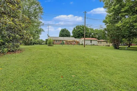 3614 Lafayette Road Hopkinsville KY 42220