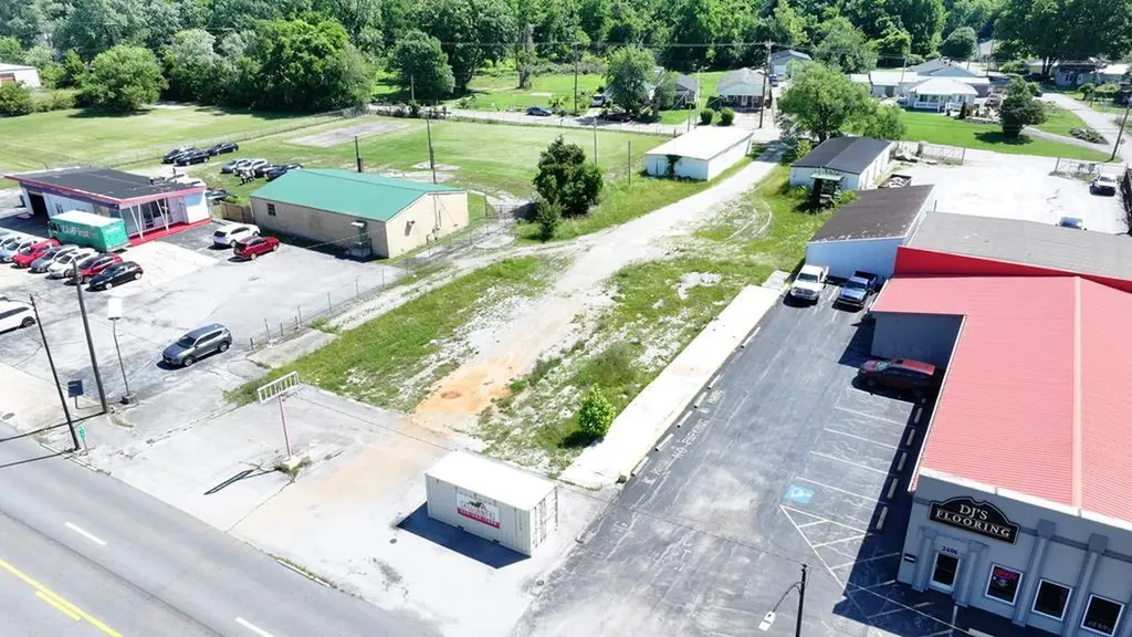 2332(4) Fort Campbell Boulevard Hopkinsville KY 42240