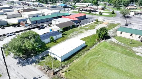 2332(4) Fort Campbell Boulevard Hopkinsville KY 42240