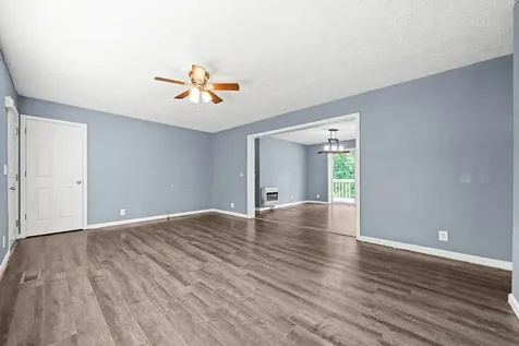 6190 Mt. Zoar Latham Road Hopkinsville KY 42240