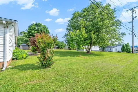 1701 Parkview Drive Hopkinsville KY 42240