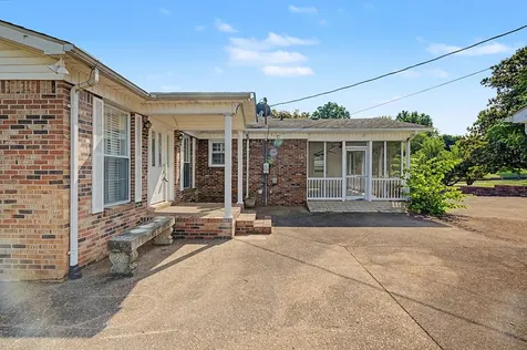 530 South Main Street Adairville KY 42202