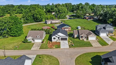 104 Bee Line Way Trenton KY 42286