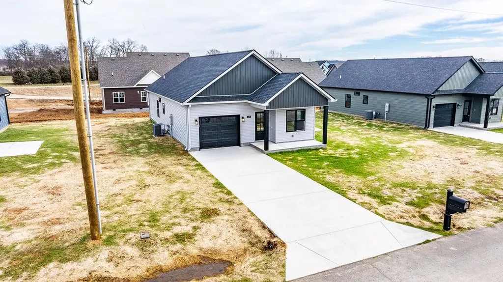 110 Joiner Elkton KY 42220