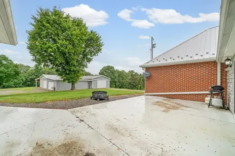 1855 Kings Chapel Road Cadiz KY 42211