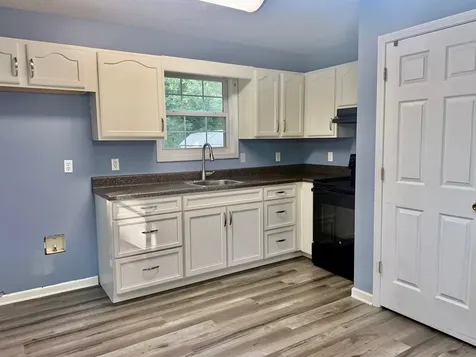 74 English Drive Cadiz KY 42211
