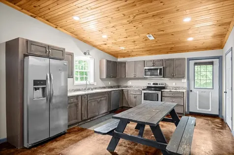 780 Rosetown Road Hopkinsville KY 42240