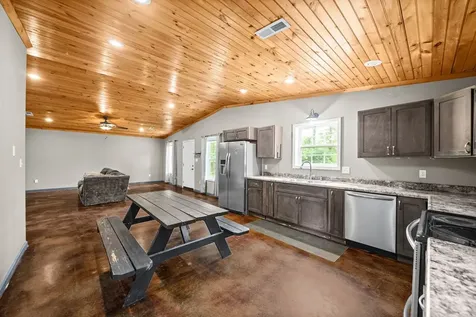 780 Rosetown Road Hopkinsville KY 42240