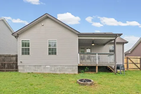 143 Ambridge Oak Grove KY 42262