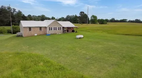 50 Lookout Lane Cadiz KY 42211