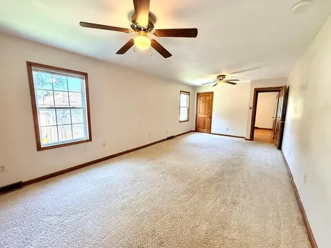 3412 Greenwood Drive Hopkinsville KY 42240