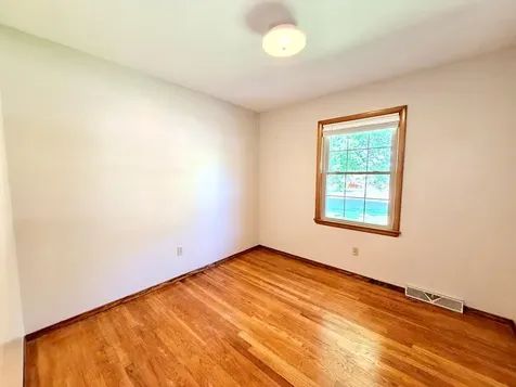 3412 Greenwood Drive Hopkinsville KY 42240