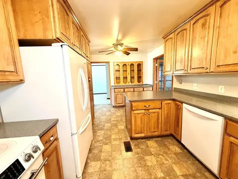 3412 Greenwood Drive Hopkinsville KY 42240
