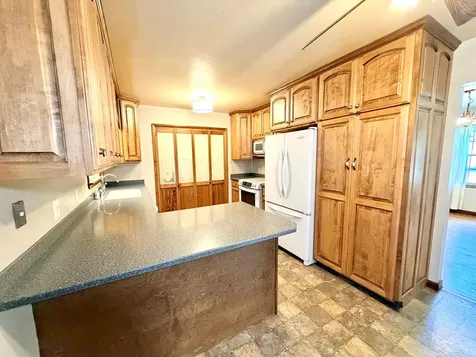 3412 Greenwood Drive Hopkinsville KY 42240