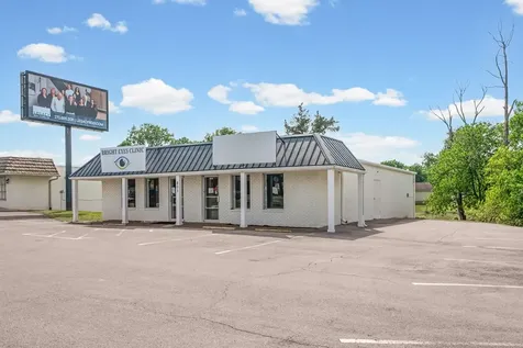 803B Country Club Lane Hopkinsville KY 42240