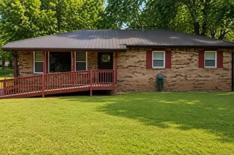 Faulkner W 2531 Faulkner Drive Hopkinsville KY 42240