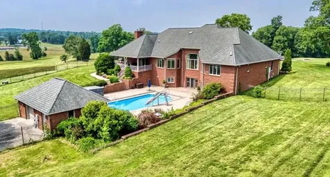 122 Fairway Acres Drive Dunmor KY 42239