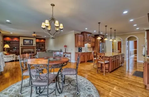 122 Fairway Acres Drive Dunmor KY 42239