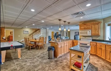 122 Fairway Acres Drive Dunmor KY 42239
