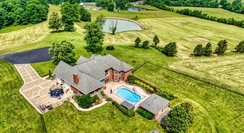 122 Fairway Acres Drive Dunmor KY 42239