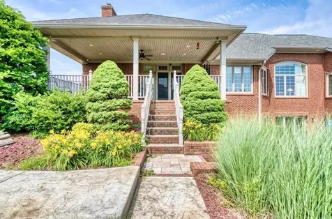 122 Fairway Acres Drive Dunmor KY 42239