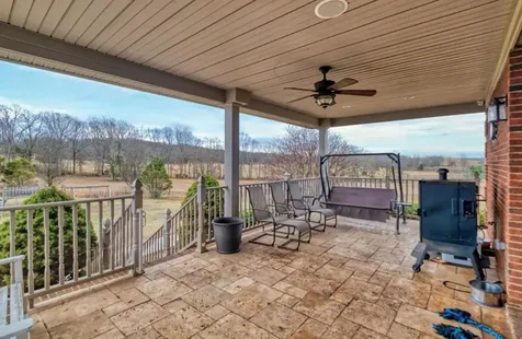 122 Fairway Acres Drive Dunmor KY 42239
