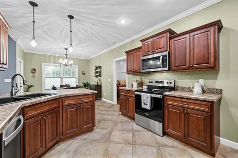 208 Andrew Drive Hopkinsville KY 42240
