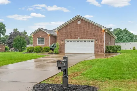 208 Andrew Drive Hopkinsville KY 42240