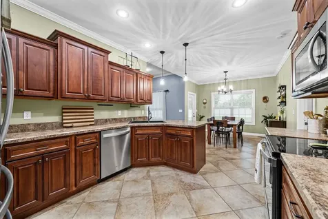 208 Andrew Drive Hopkinsville KY 42240